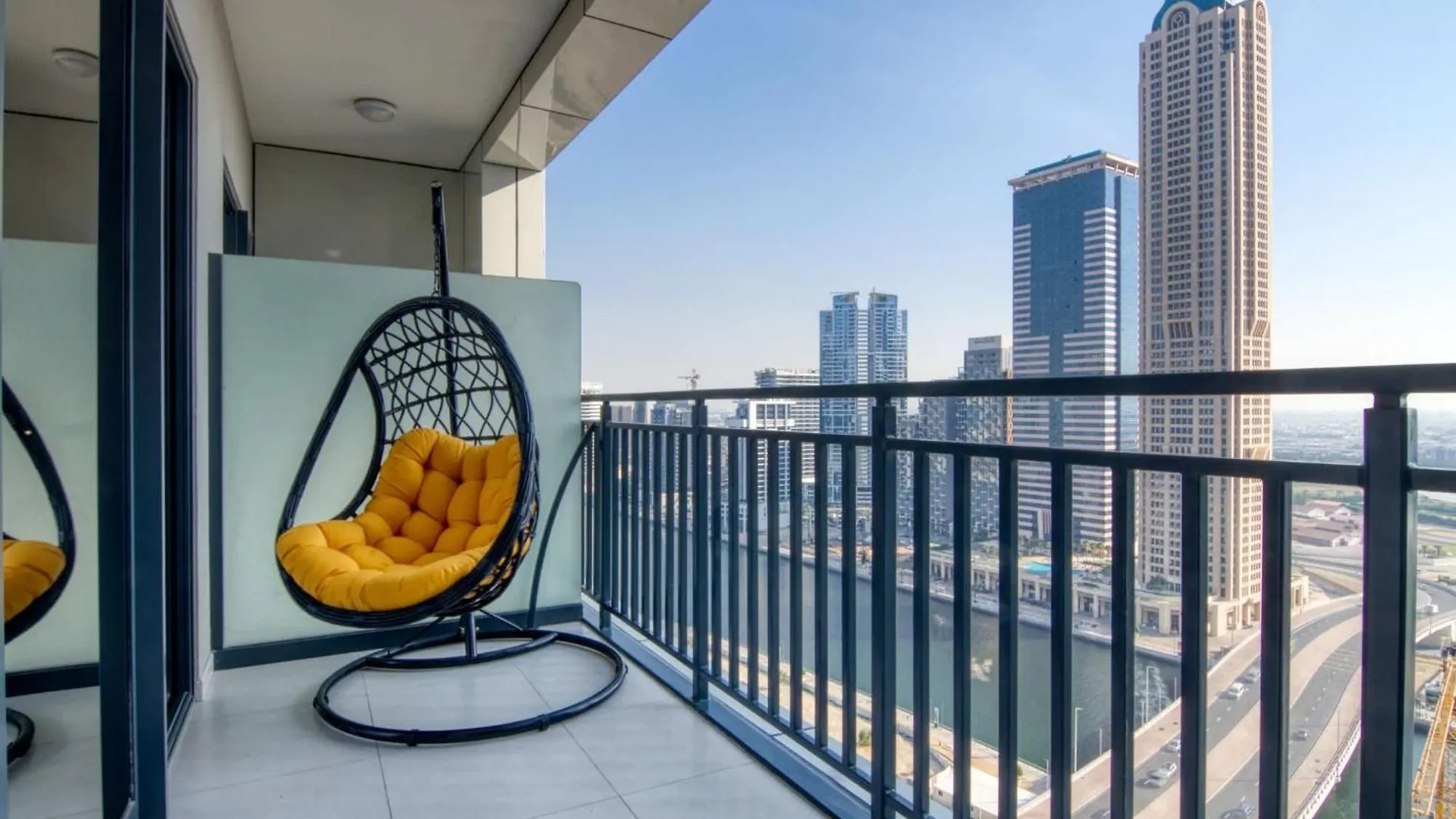 Quasi-Hotels Zada 1Br Elegance In Business Bay Dubai